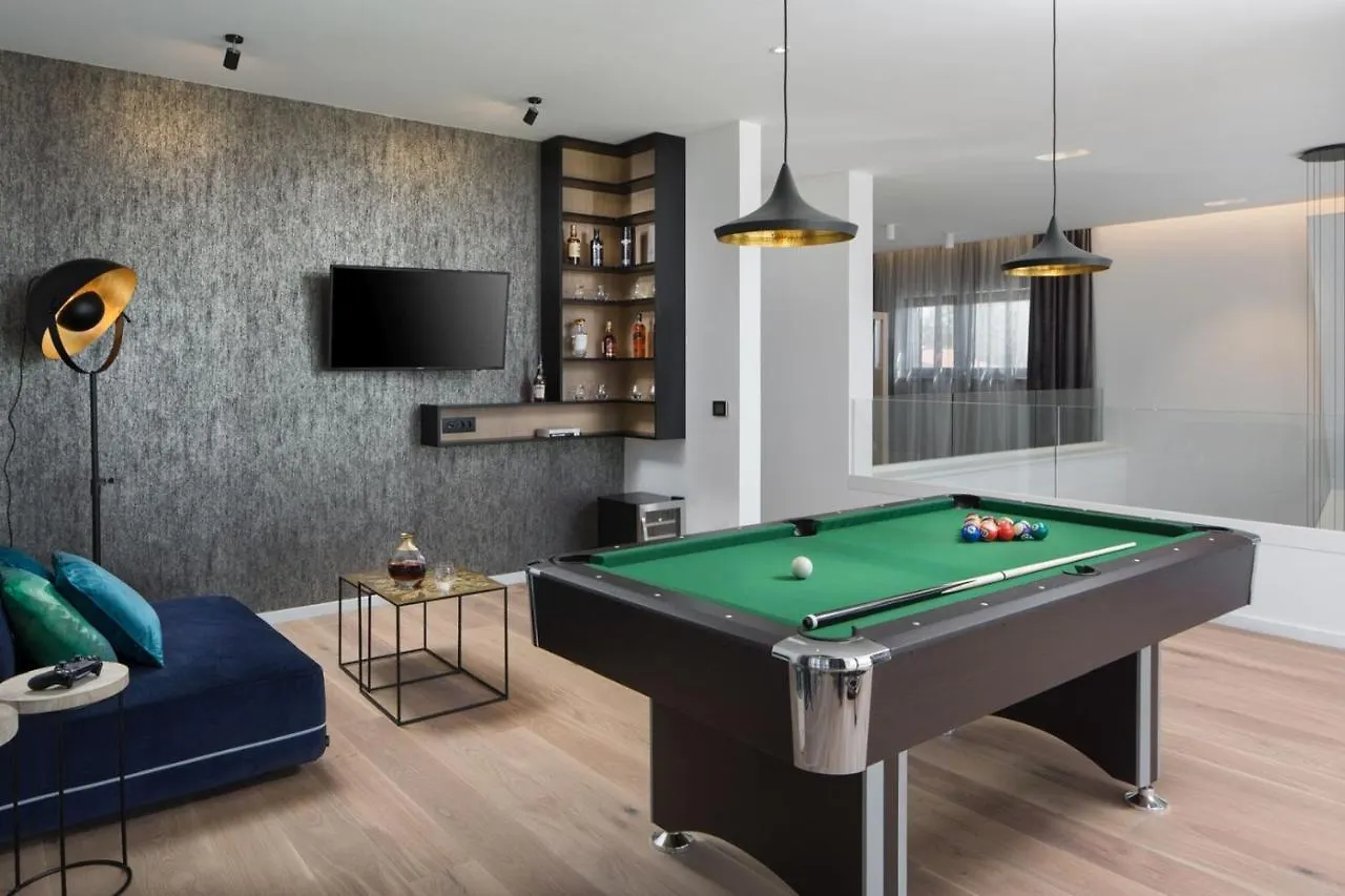 Luxury Villa Deluxe Pula With Private Pool In Pula - Istria
